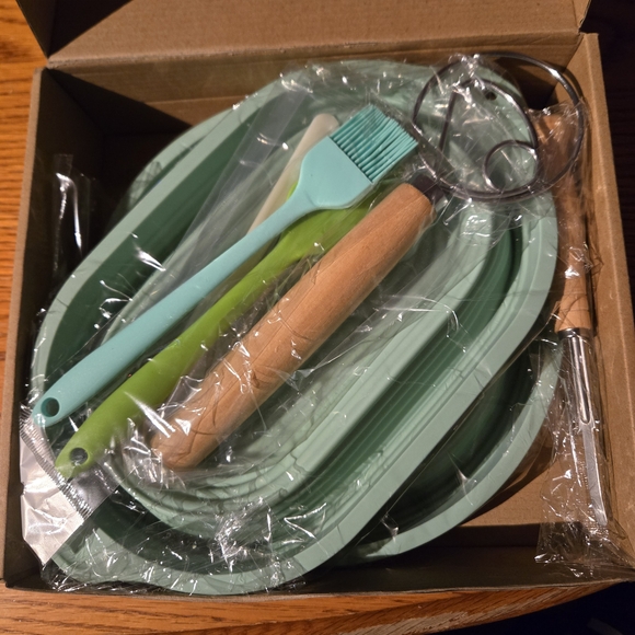 Mint Green Silicone Bread Baking Set - Picture 9 of 11